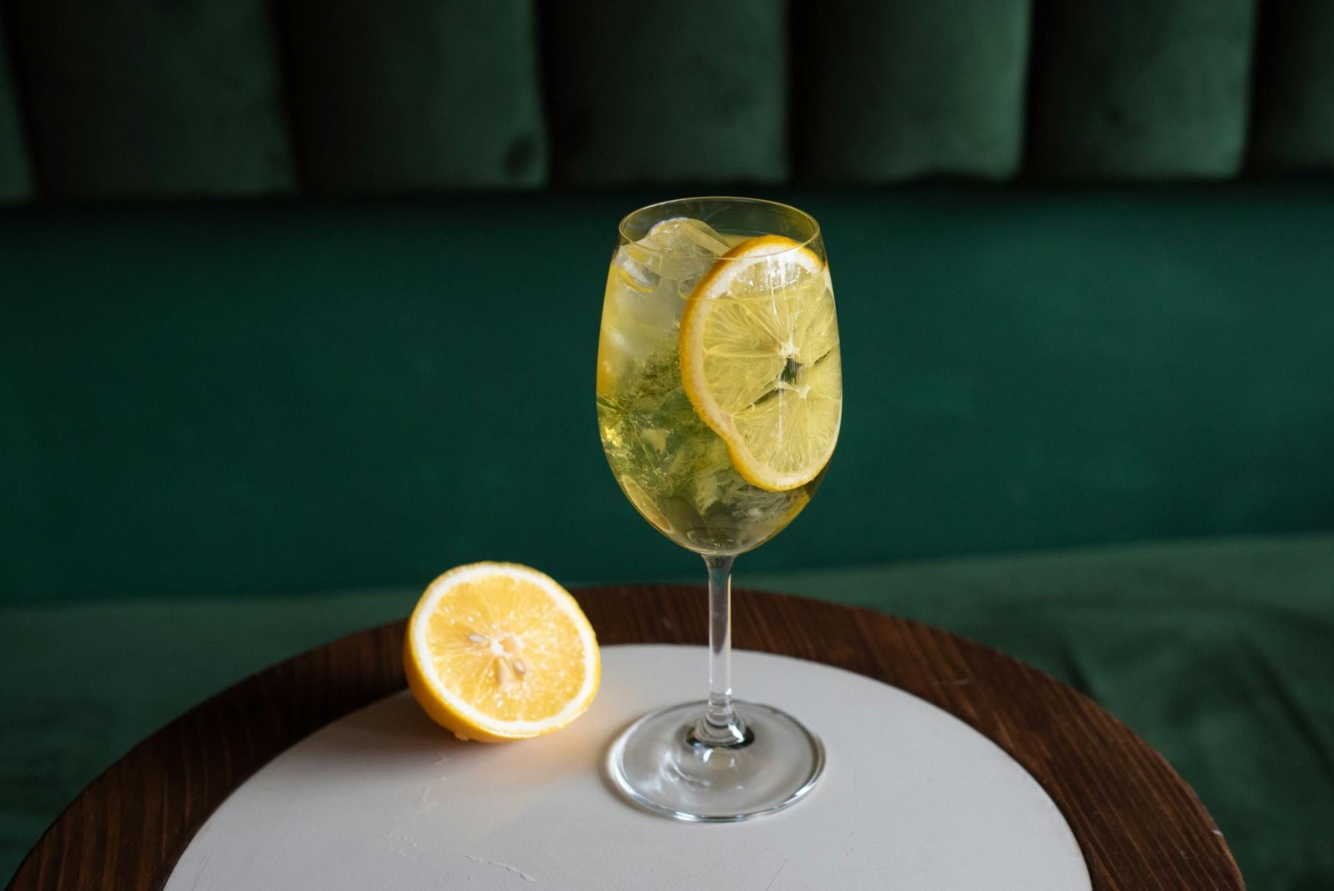 Cocktails 2 for 1